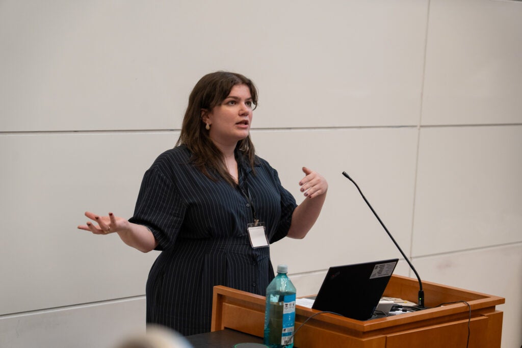 Medium shot of Prudence Lindbergh presenting her research
