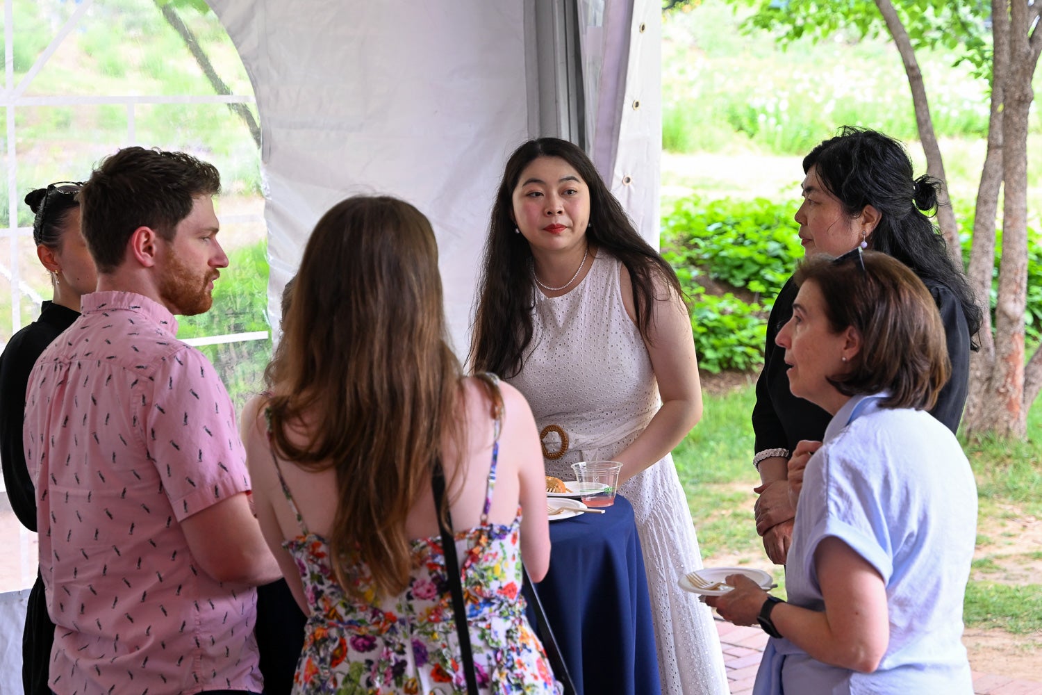 Attendees eat at the BGE Ph.D. Reception